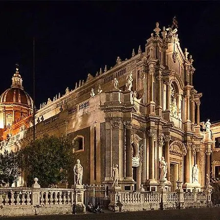 Duhome In The Heart Of * Catania